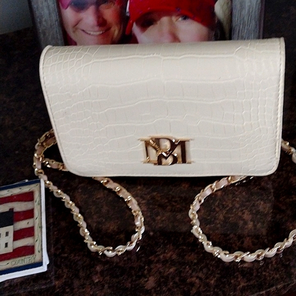 Badgley Mischka Croc Crossbody NWT